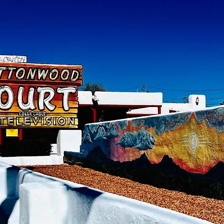 Cottonwood Court Motel Santa Fe