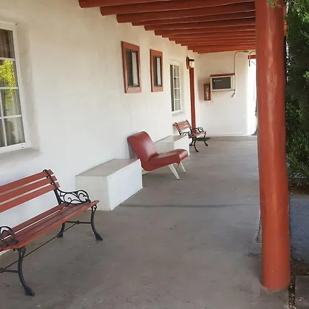 Motel Cottonwood Court 2*