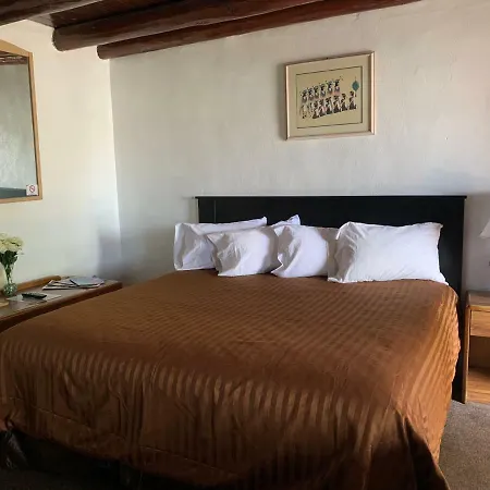 Cottonwood Court Motel Santa Fe