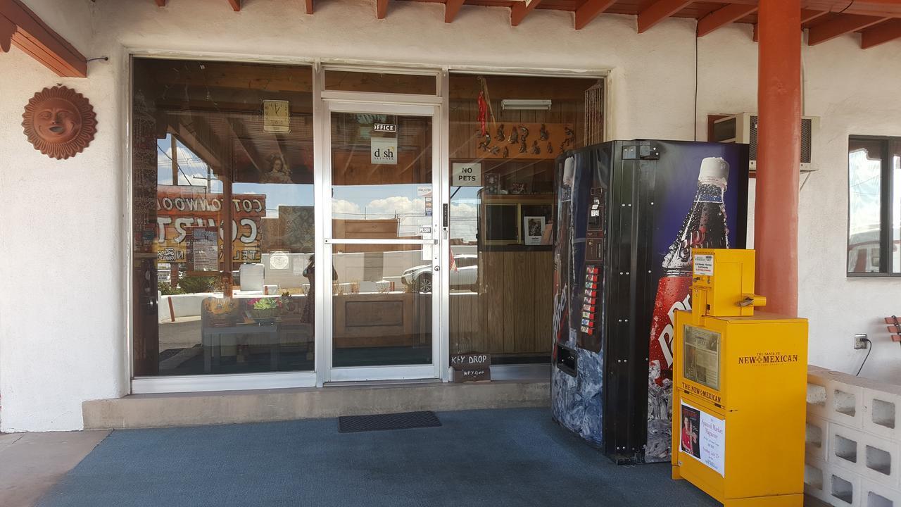 Cottonwood Court Santa Fé